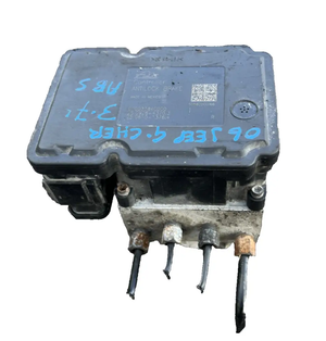 06 2006 Jeep Grand Cherokee ABS Anti Lock Brake Pump Module 00003384C000