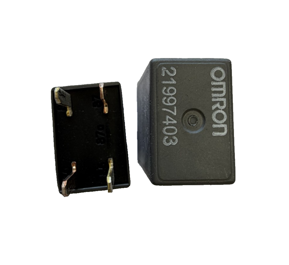 Qty 2 Omron 4 Pin Automotive Relay 21997403 Black for GM Vehicles by Omron
