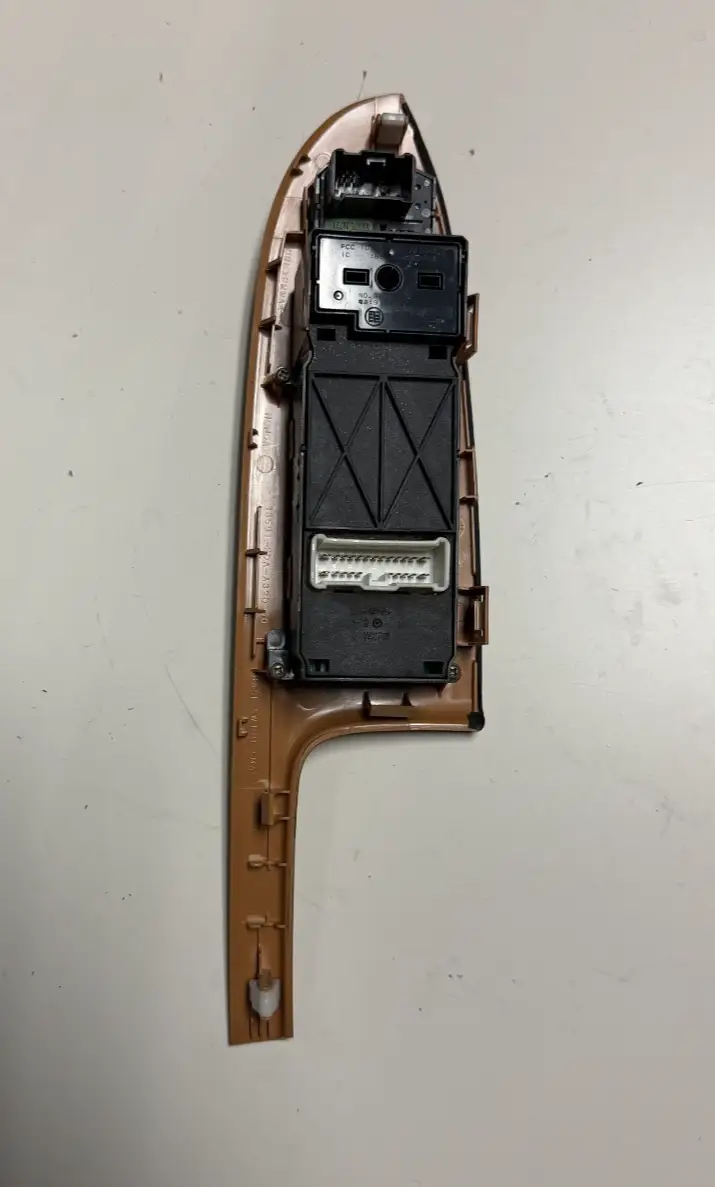 03-07 Honda Accord Master Power Window Control Switch 35750SDAA12 Woodgrain by Honda