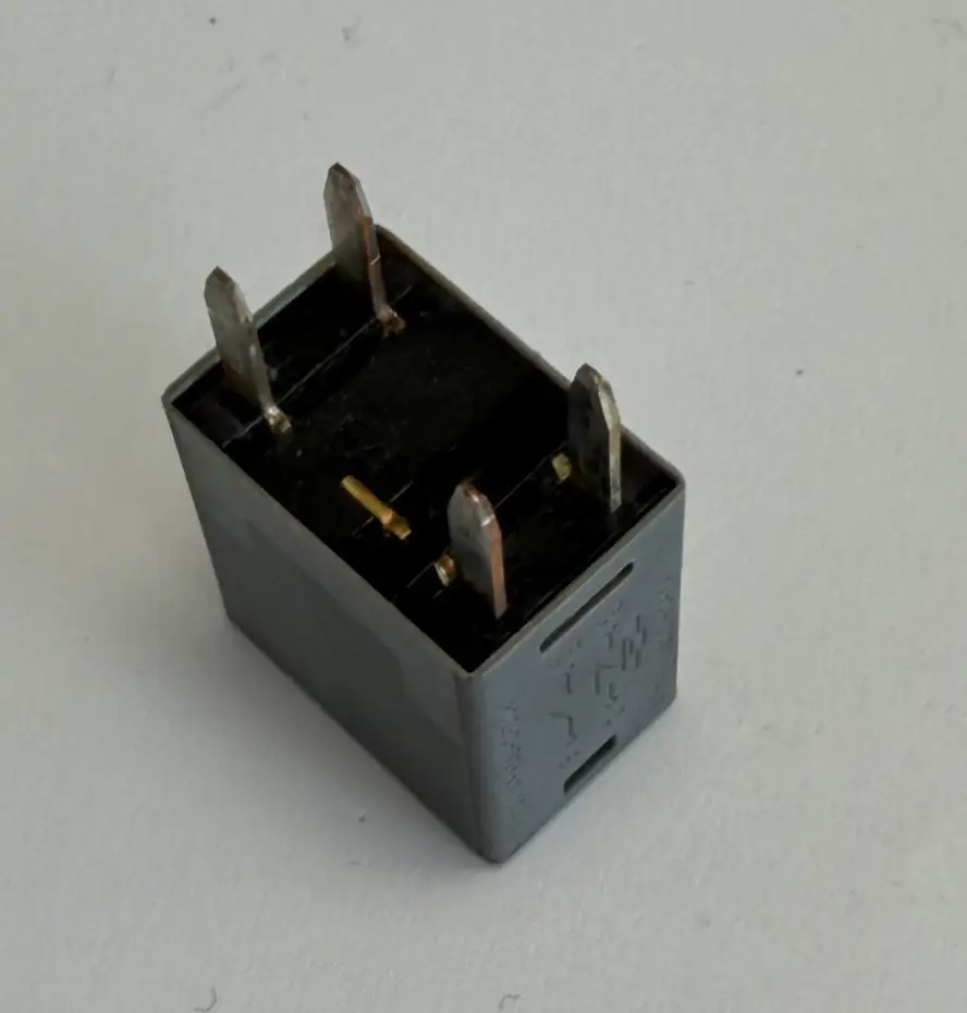 GM High Power 4 Pin Multifunctional Relay 13500114 fits 2012 Chevrolet Aveo by General Motors