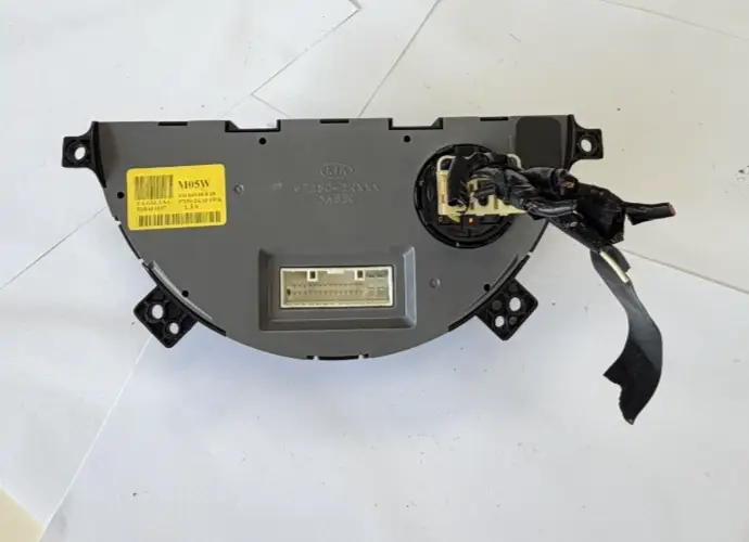 Climate AC Heater Temperature Control 97250 2KAE1WK fits 2012-2013 Kia Soul by Kia