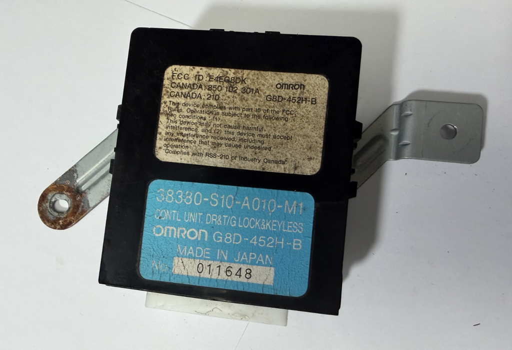 97-01 Honda CRV CR-V Keyless Power Door Lock Control Module 38380 S10 A010 M1