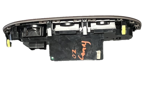 2002-2005 Toyota Camry AC HVAC Climate Control Switch 55902-33500 Woodgrain