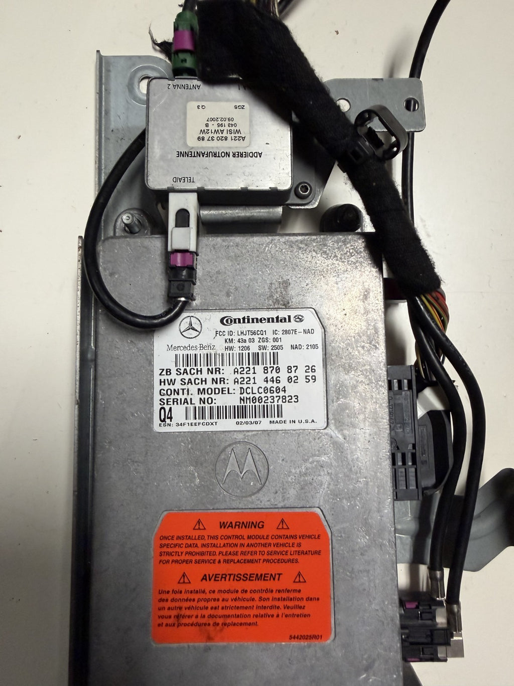 06-12 W211 Mercedes-Benz E350 CL600 S550 Voice Control Communication Module by Mercedes-Benz