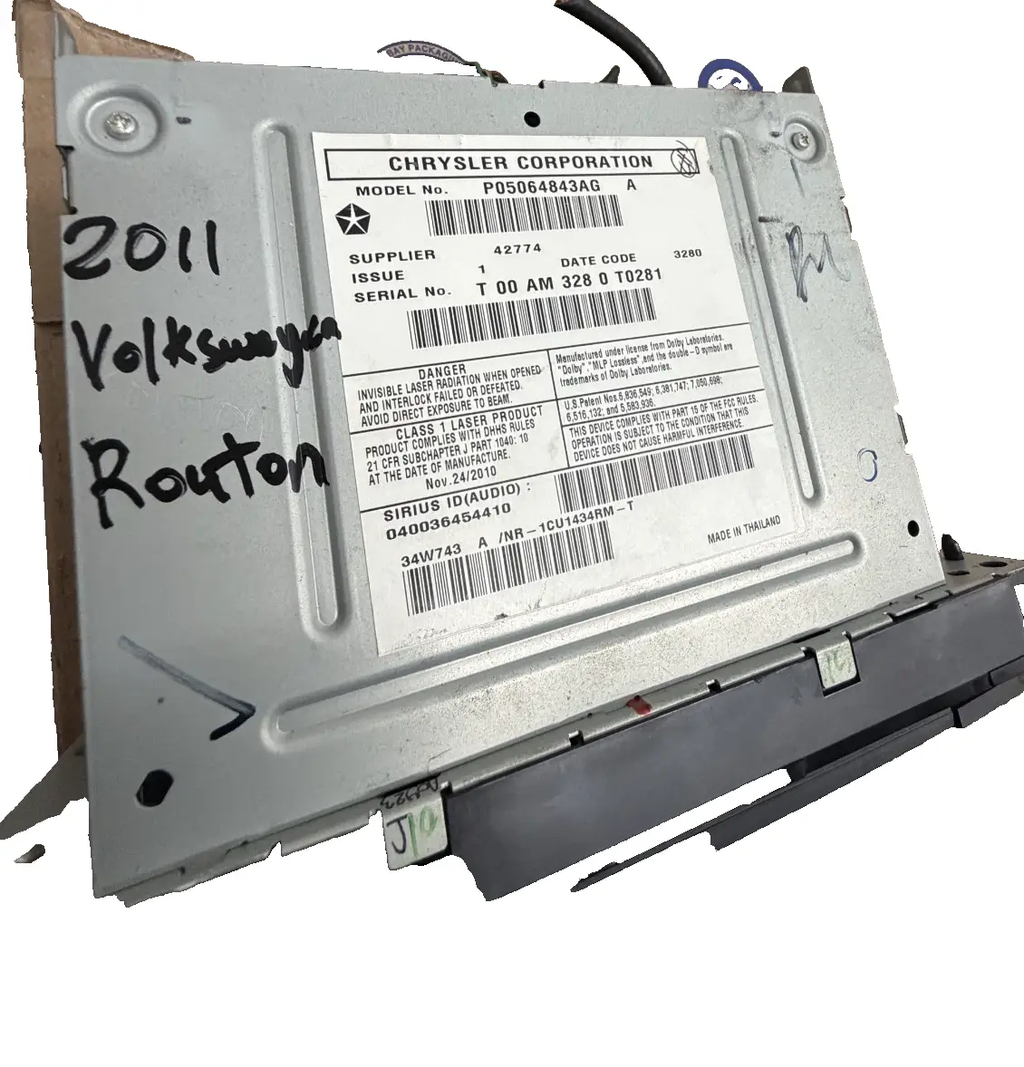2009-2014 Volkswagen Routan AM FM CD Stereo Radio Media Receiver 05064843AG by Chrysler