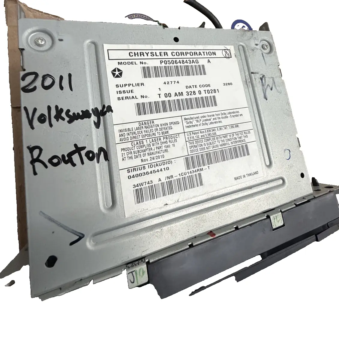 2009-2014 Volkswagen Routan AM FM CD Stereo Radio Media Receiver 05064843AG by Chrysler