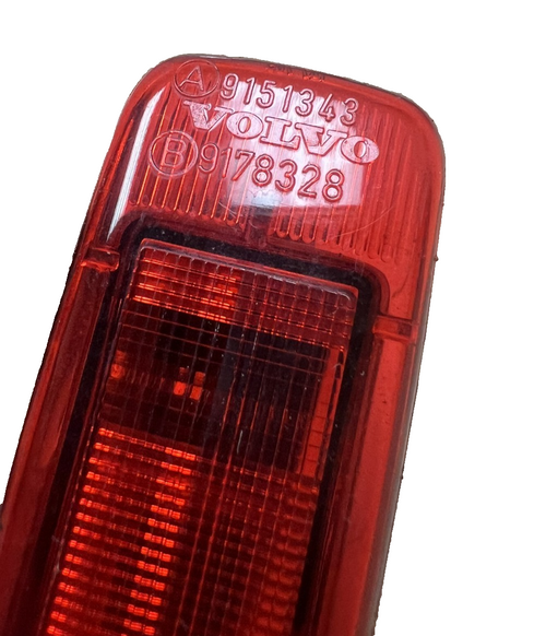 1998 1999 2000 Volvo S70 V70 C70 Door Courtesy Light OEM 9151343, 9178328