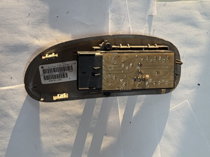 01-07 Caravan Town & Country Driver Side Power Master Window Switch 04685732AB by Chrysler