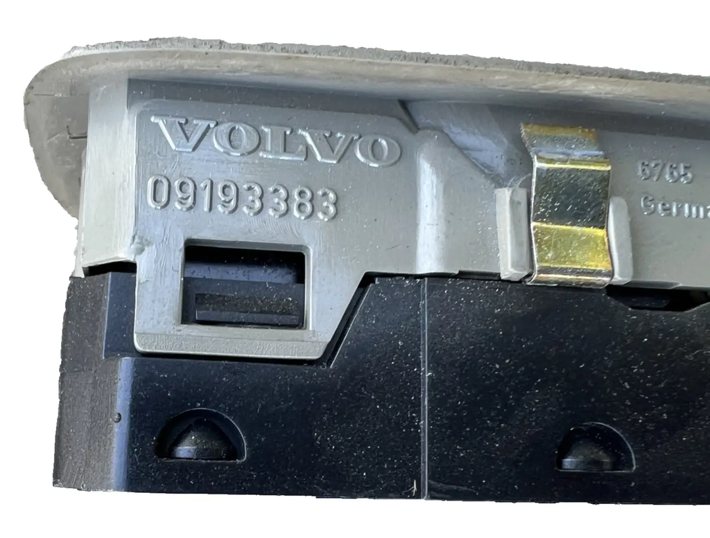 Master Window Control Switch Left LH 09193383 fits 2005-2006 05 06 Volvo XC90 by Volvo
