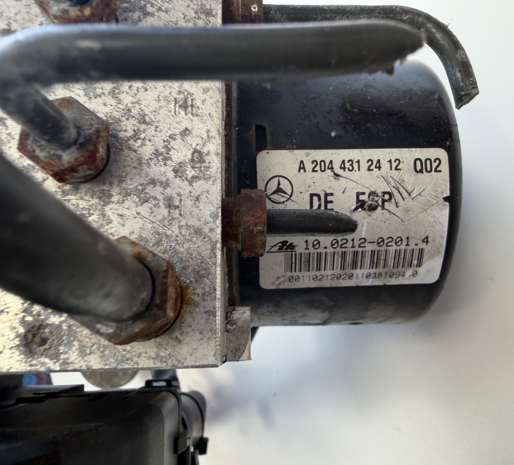 2008-2011 Mercedes C300 ABS Anti Lock Brake Pump Module A 204 431 24 12