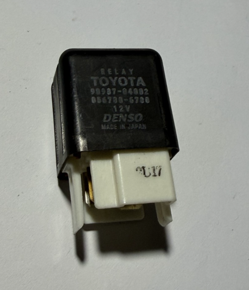 1995-2004 Toyota Avalon Blower Motor Relay 12V 90987 04002, 056700 6780 Black