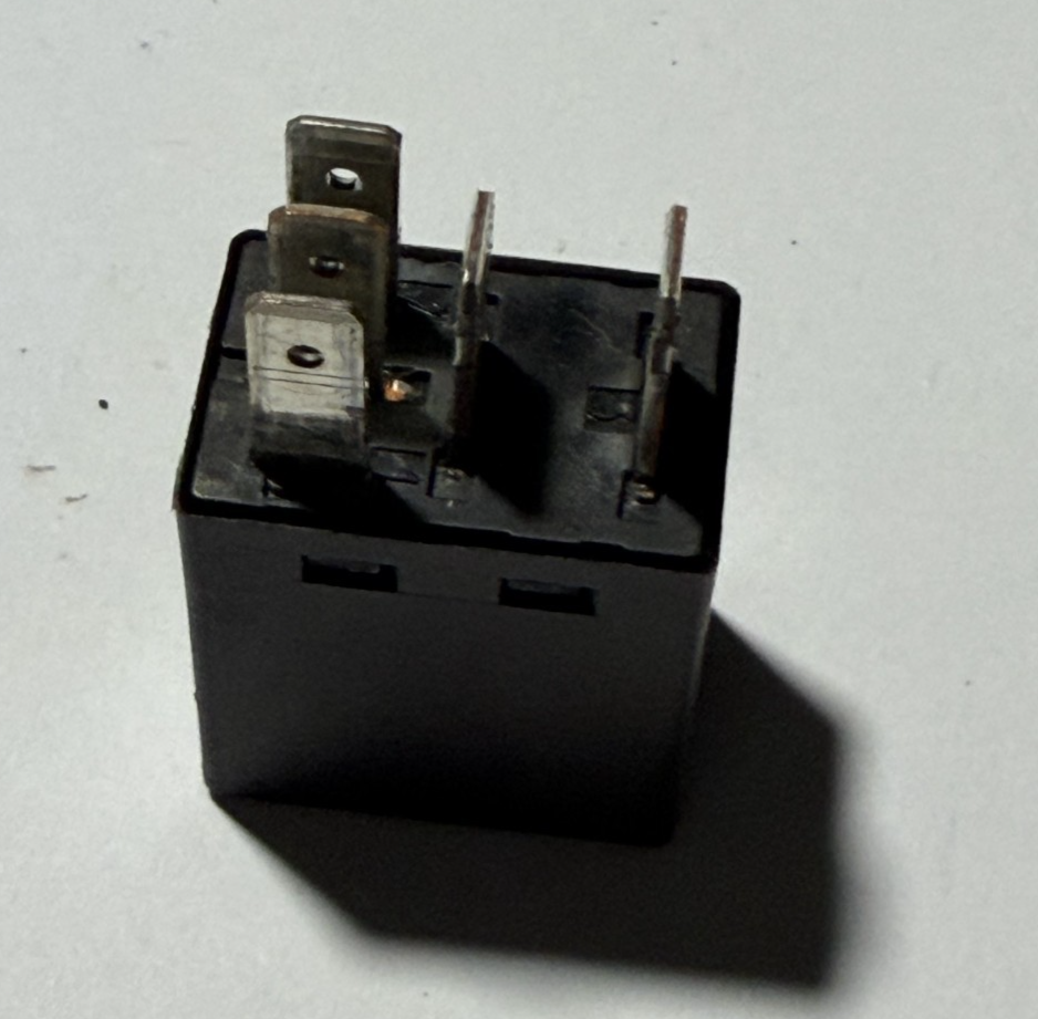 Tyco 5-Pin Relay 4671168E, 72472M Black fits Chrysler Jeep Dodge