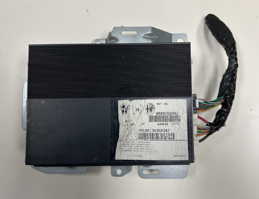 2012 2013 2014 2015 2016 2017 Fiat 500 Radio Amp Amplifier OEM 05091803AD