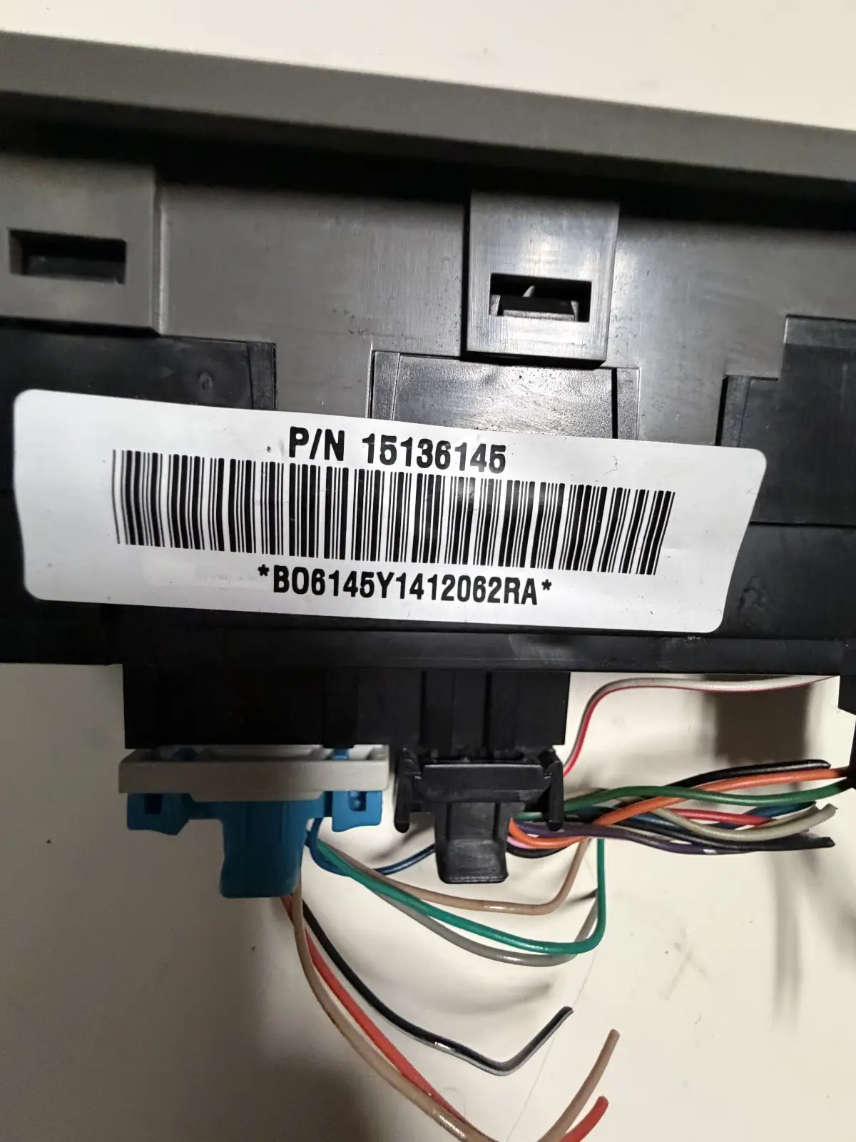 2002-2005 GMC Envoy Right Passenger Window Switch with Heated Seat 15136145 by General Motors