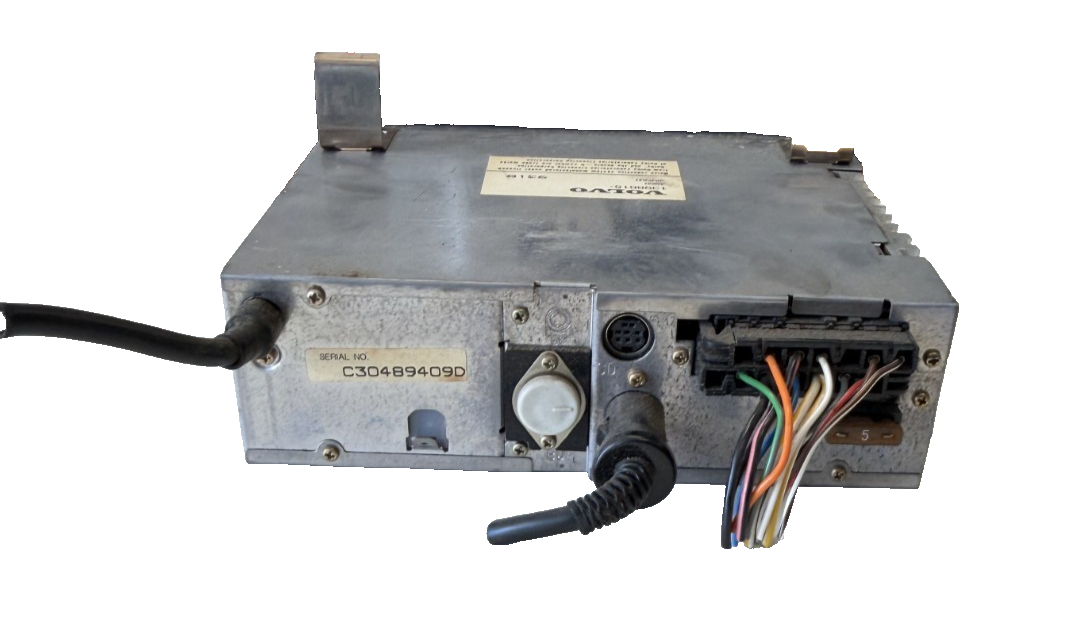 1993-1997 Volvo 740 940 Radio Cassette Player Receiver 1398615 4969 Black by Volvo