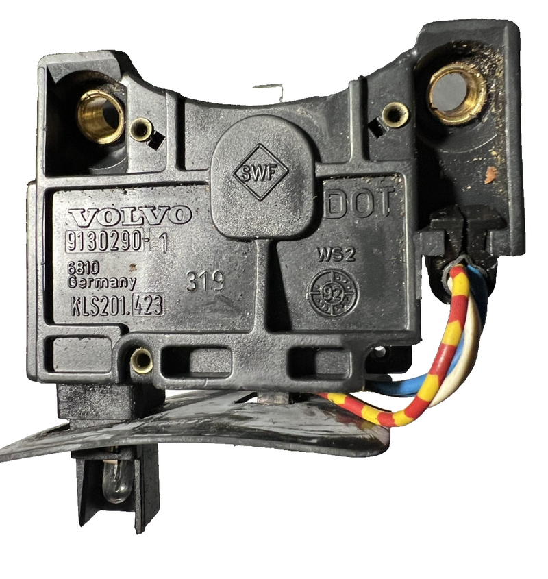 Turn Signal Control Switch 9130290 fits Volvo 740 GLE Turbo 760 780 940 960 S90