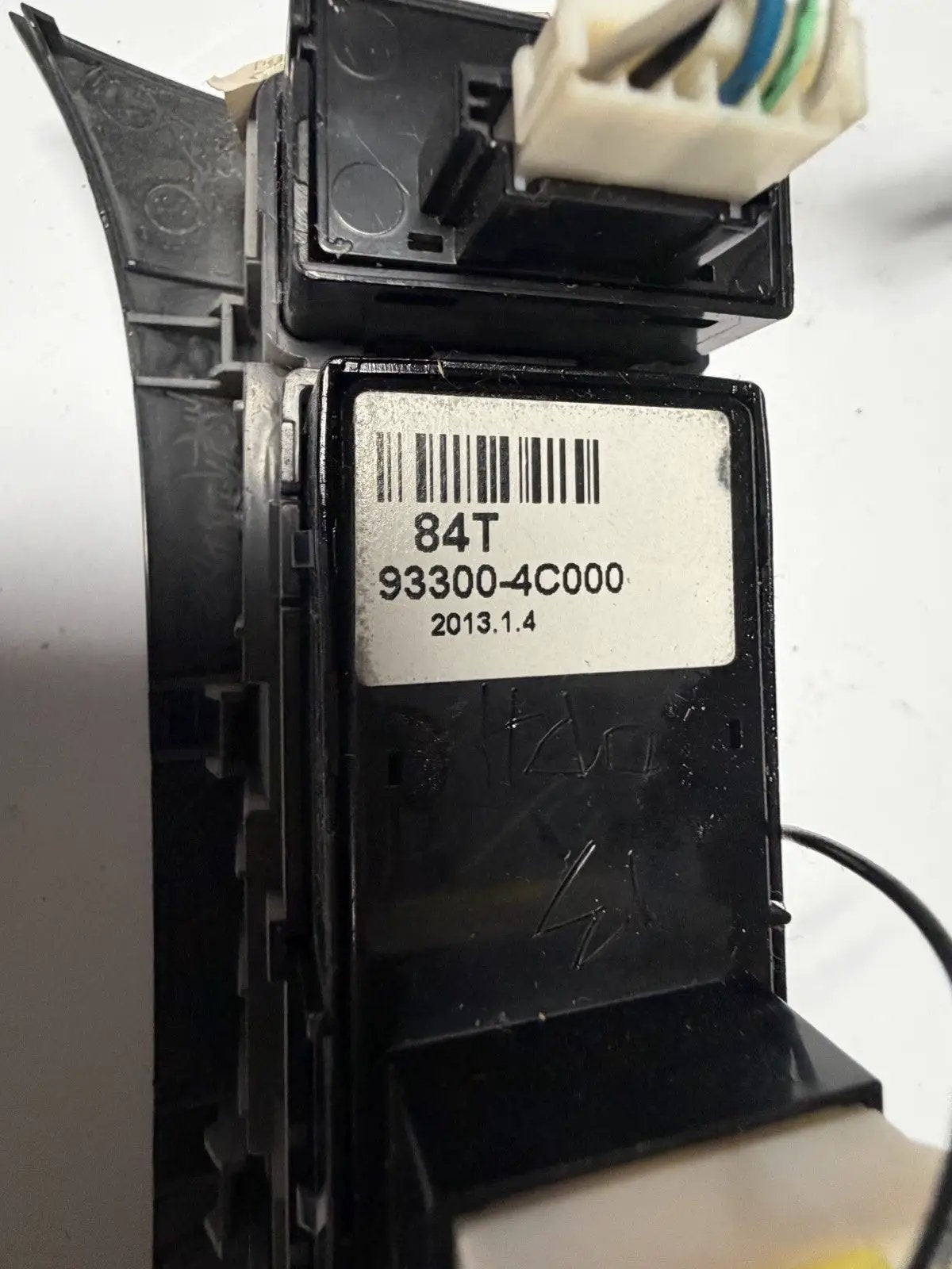 12 2012 Kia Optima 2.4L Heated Wheel Dimmer Traction Control Switch 93300 4C000 by Kia