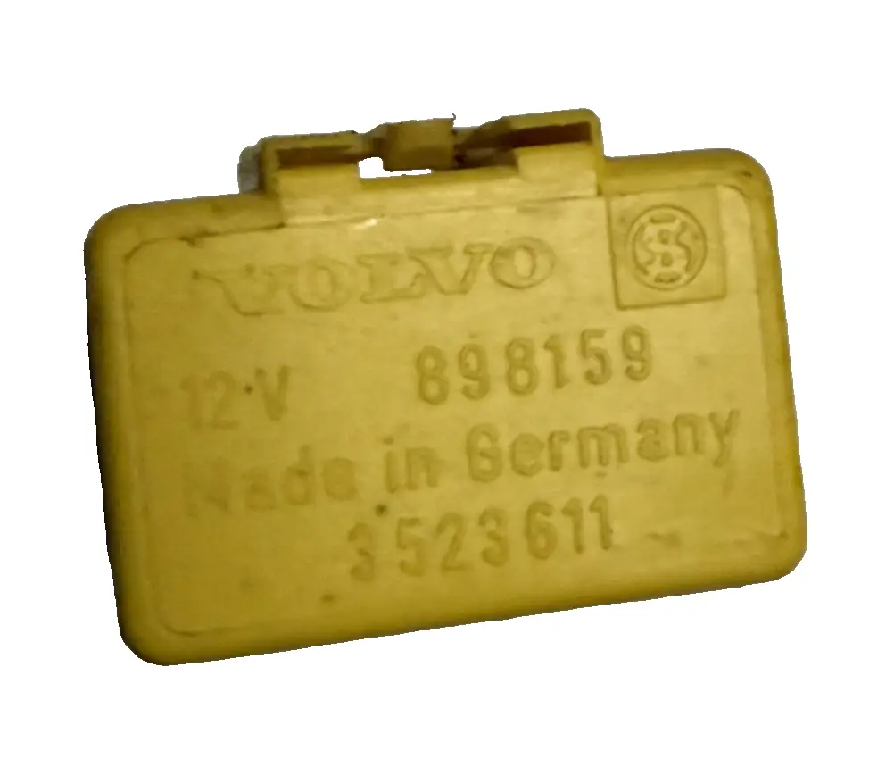 88-98 Volvo 240 740 940 6-Pin Rear Wiper Control Relay 3523611, 898159 Yellow by Volvo
