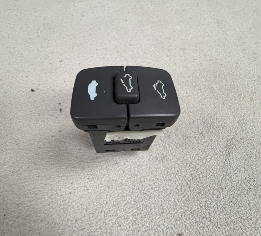 2001-2005 Honda Civic Sunroof Sun Roof Switch Control Button M19833 Black