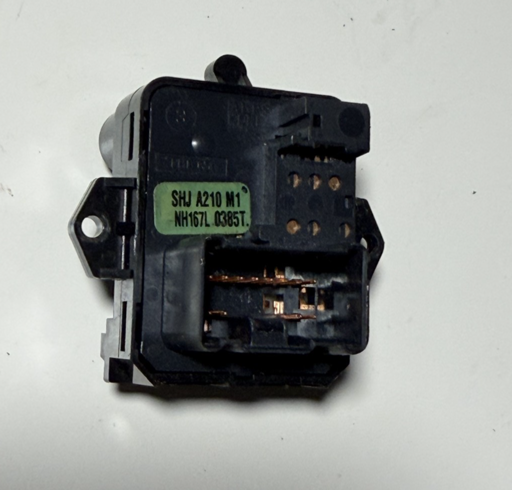 2005-2010 Honda Odyssey Heated Power Mirror Switch Front Left SHJ A210 M1