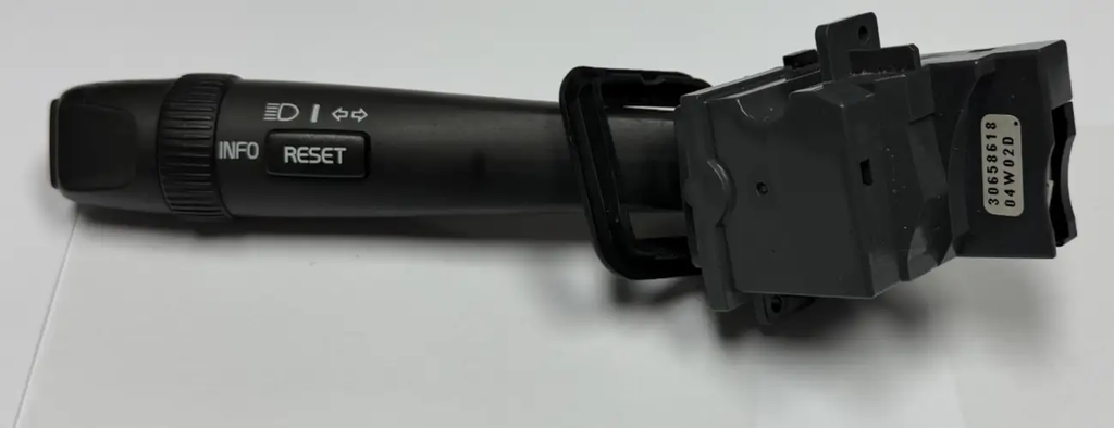 Turn Signal Switch 30658618 Black fits 1999-2004 Volvo S60 S80 V70 XC70 XC90 by Unbranded
