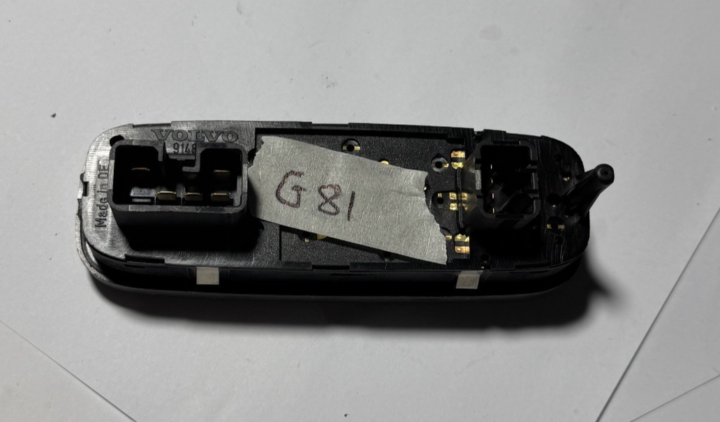 1998-2000 Volvo S70 V70 Power Window Switch RH Front Passenger 9148951