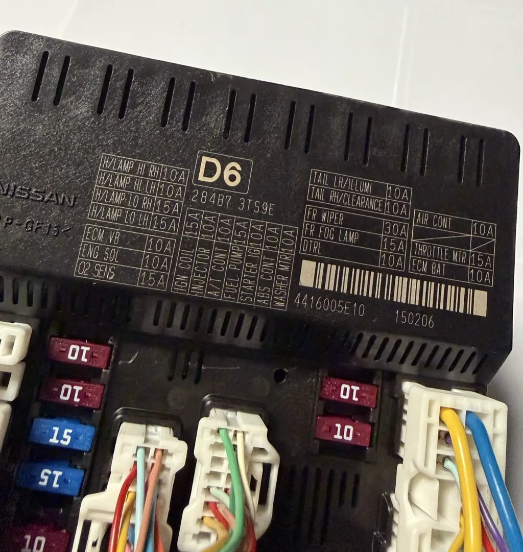 2014 2015 2016 2017 Nissan Altima IPDM Engine Fuse Relay Box 284B7 3TS9E by Nissan