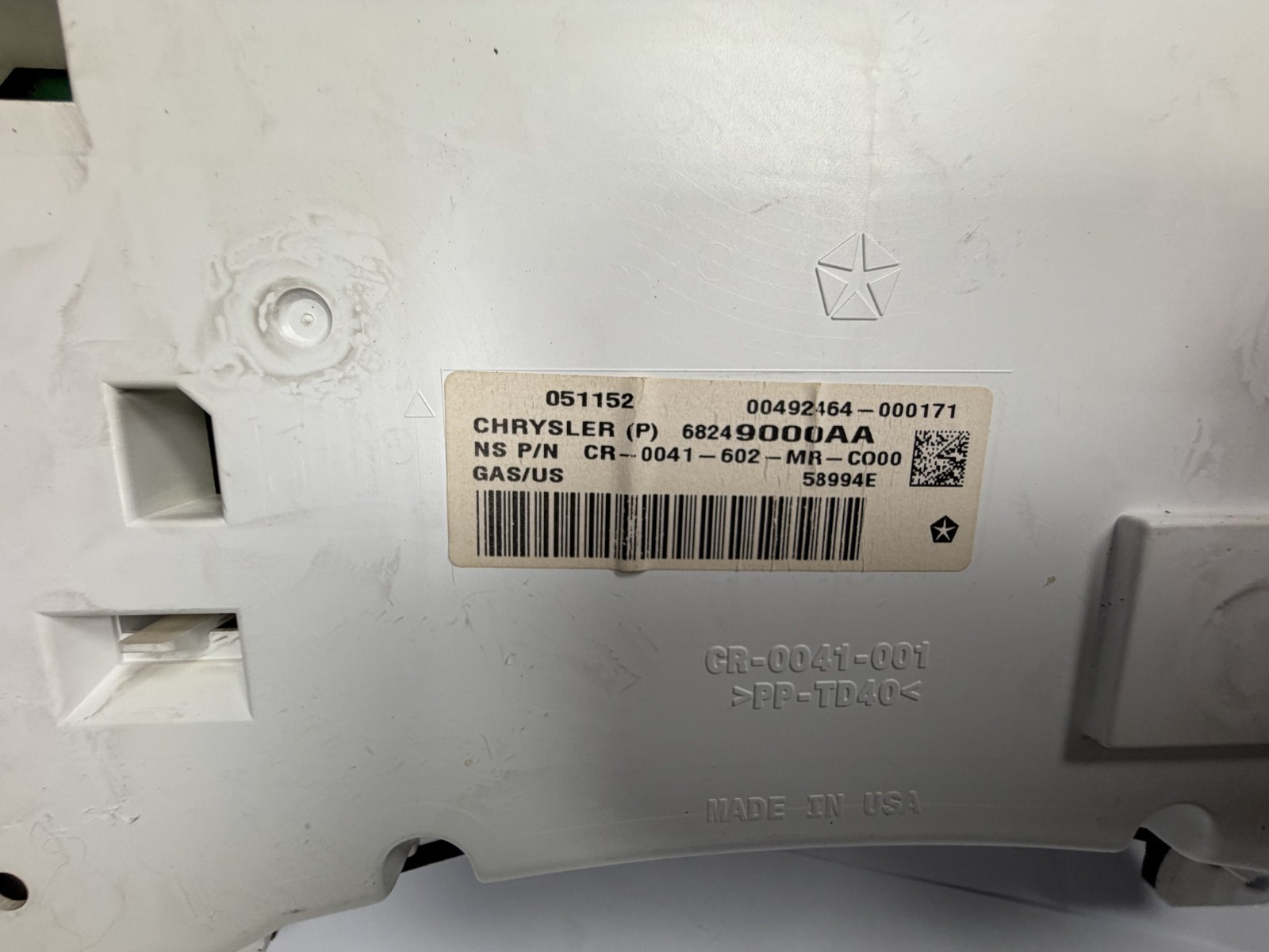 2015-2016 15 16 Dodge Journey Speedometer Instrument Gauge Cluster 68249000AA