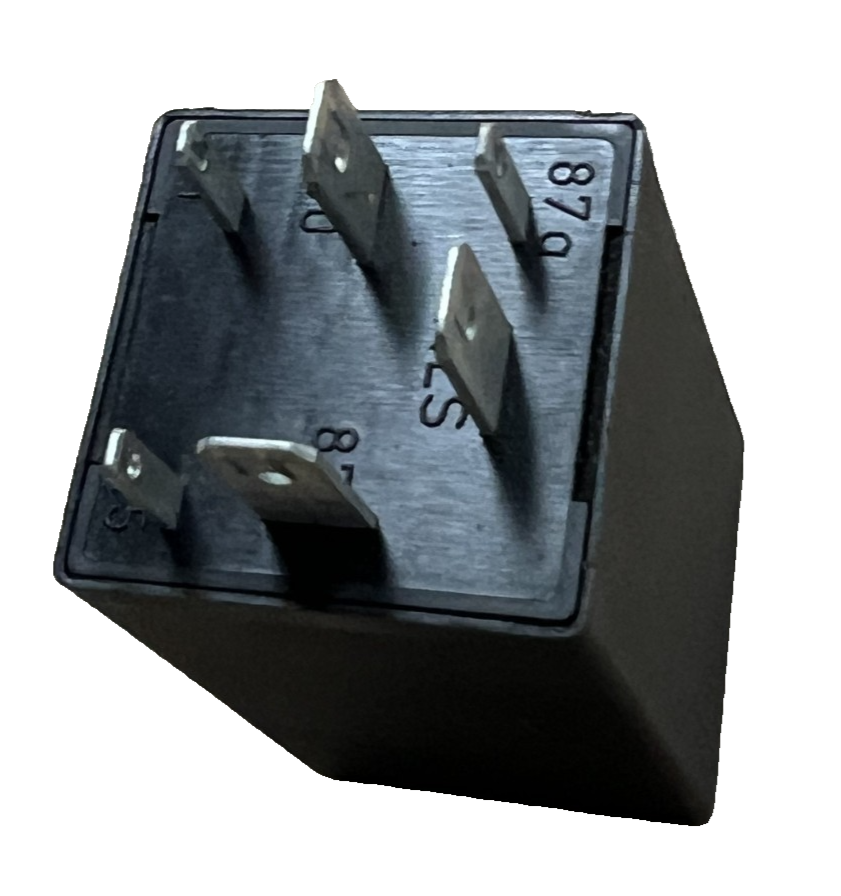 Audi Volkswagen VW Passat Air Conditioner AC Relay #384 Black 151 504 A