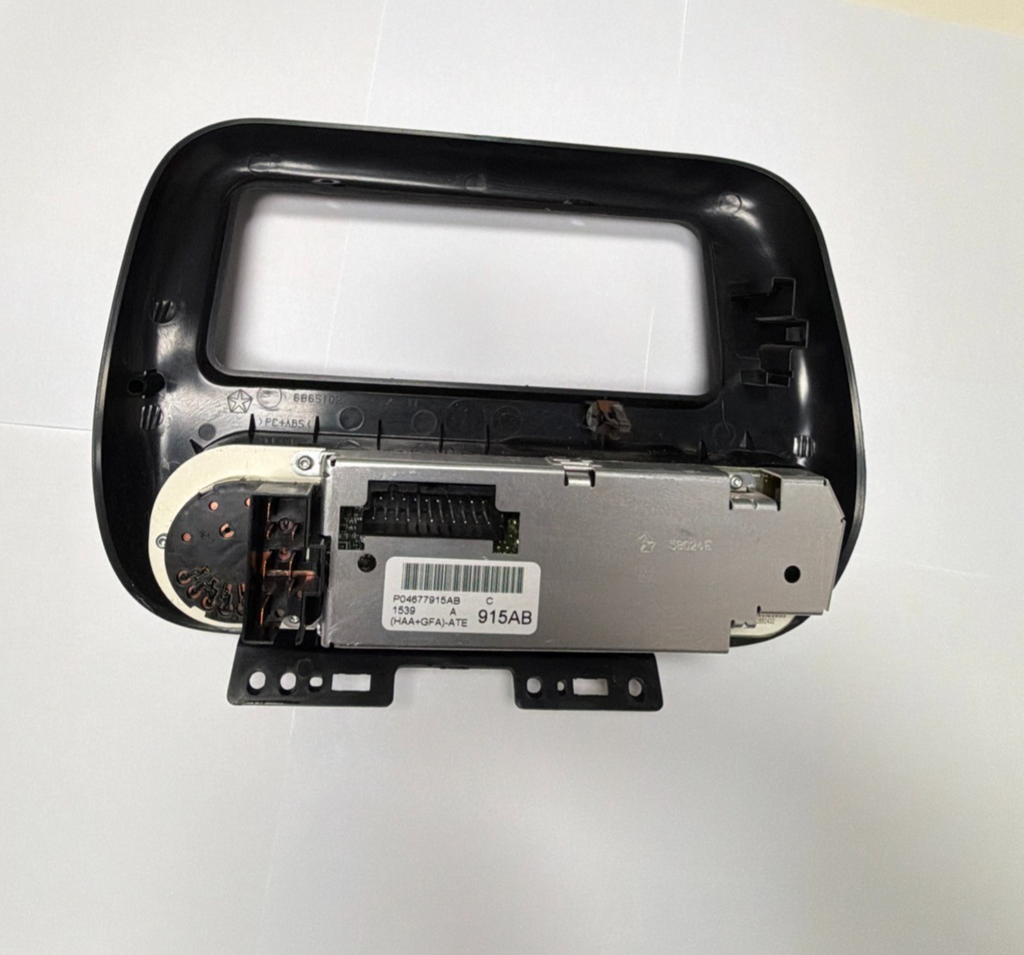 99-00 Dodge Grand Caravan Temperature Climate Control Bezel Trim 04677915AB