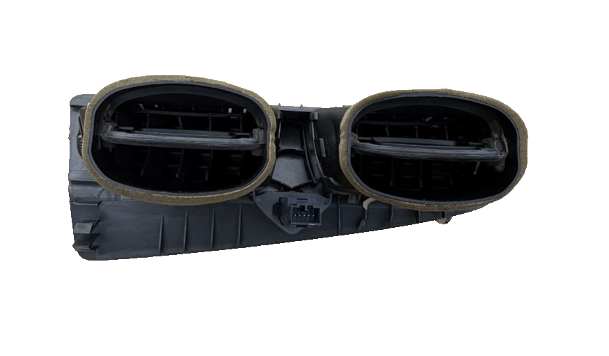 2005 2006 2007 2008 2009 Volvo S60 V70 V70 Dash Vent with Hazard Switch 3409374