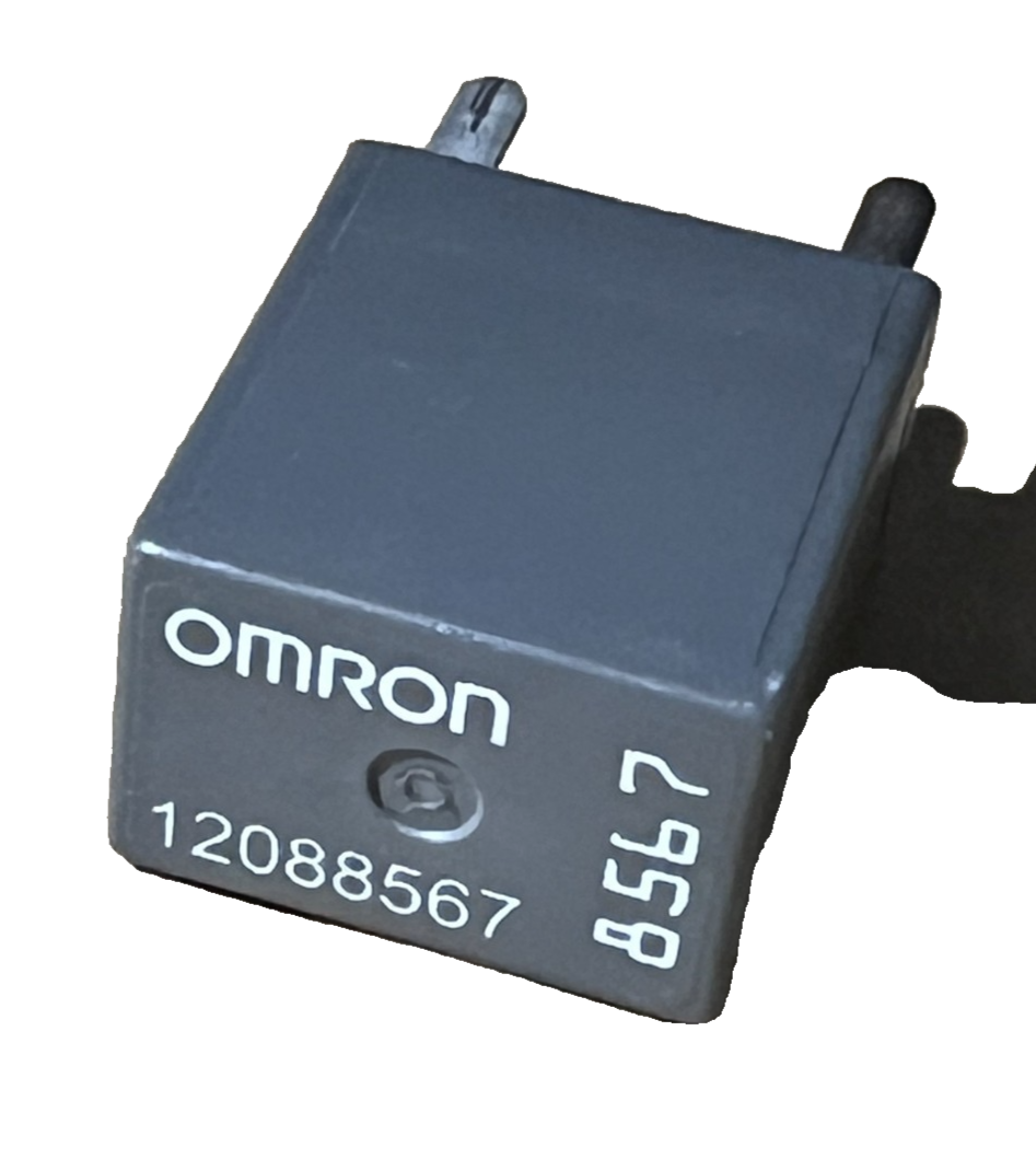 Omron 4-Pin Prong AC Compressor Relay 12088567 8567 fits Chevrolet