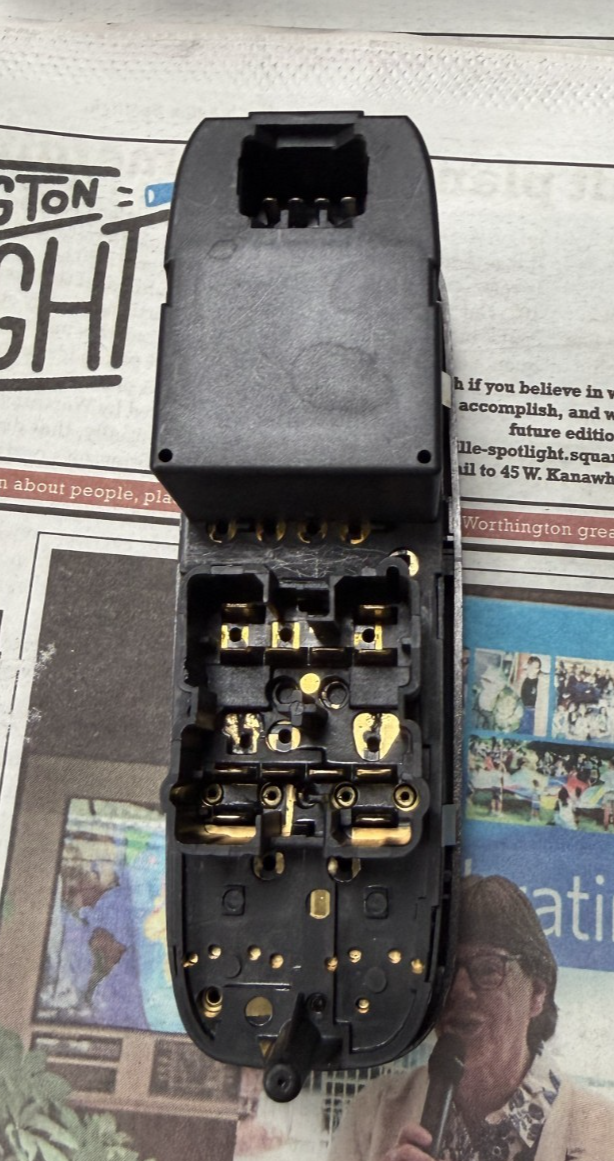 Master Power Window Switch Front Left 8638452 fits 98 99 00 Volvo S70 V70