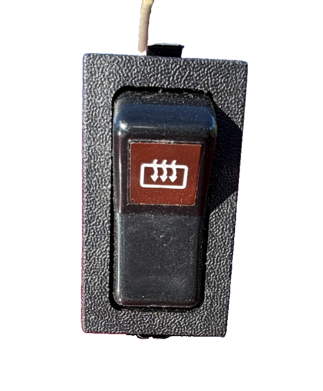 1986-1993 Volvo 240 244 Wagon Defrost Defroster Switch 1324679