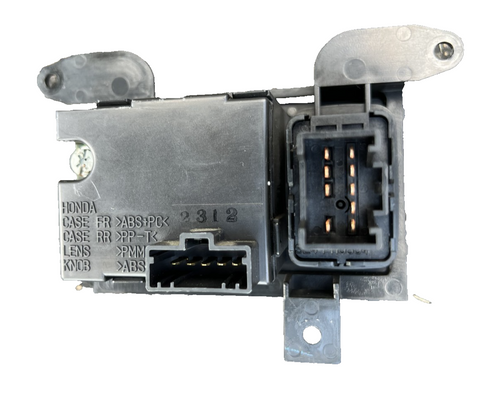 Dash Center Digital Clock with Hazard Switch fits 2001-2002 Honda Accord