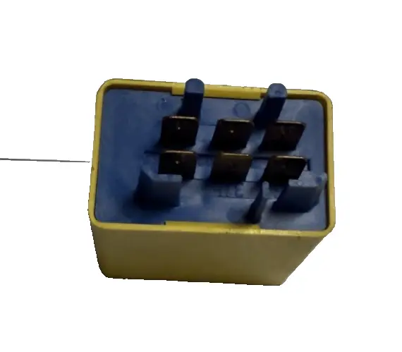 88-98 Volvo 240 740 940 6-Pin Rear Wiper Control Relay 3523611, 898159 Yellow by Volvo