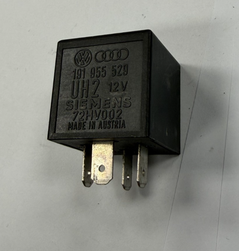 Volkswagen Rear Wiper Relay #72 4 Pin Replacement 191 955 529, 72HV002