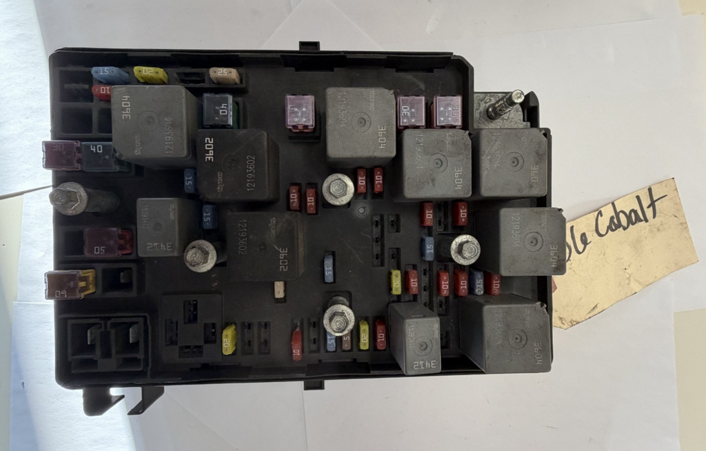 06 2006 Chevrolet Cobalt 2.4L Engine Fuse Box Fusebox Junction Box
