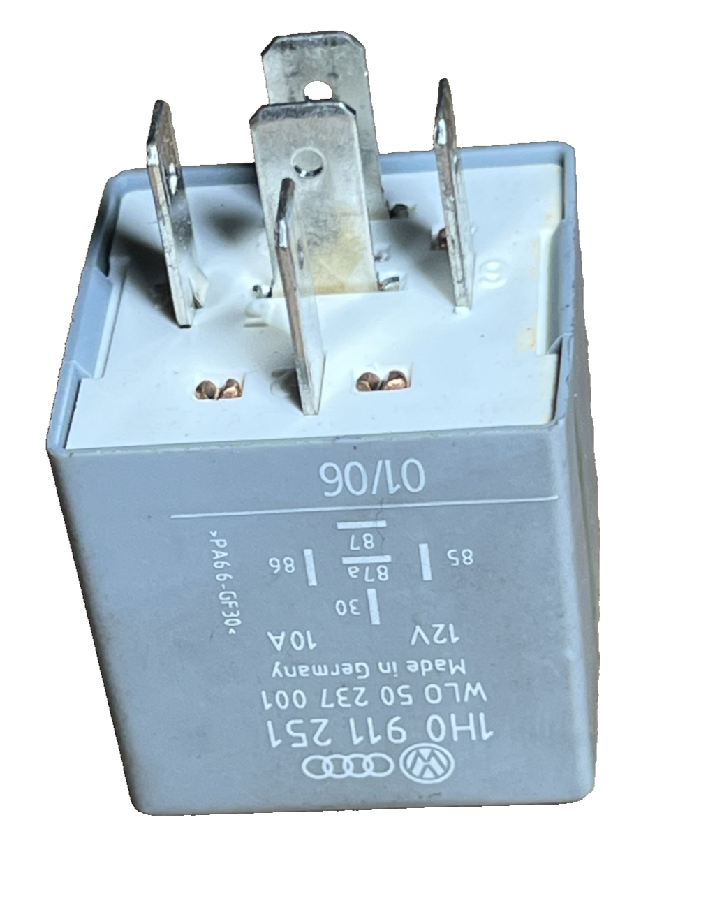 #126 4 Pin Relay 1H0 911 251 fits 2000 2001 2002 2003 2004 2005 Audi TT
