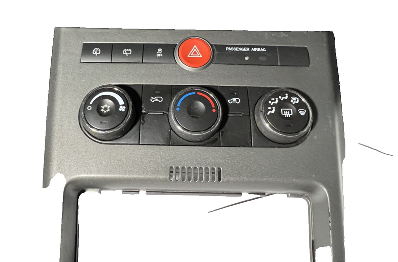08-10 Saturn Vue Center Dash Gear Shifter Climate Control Trim Bezel 96464529