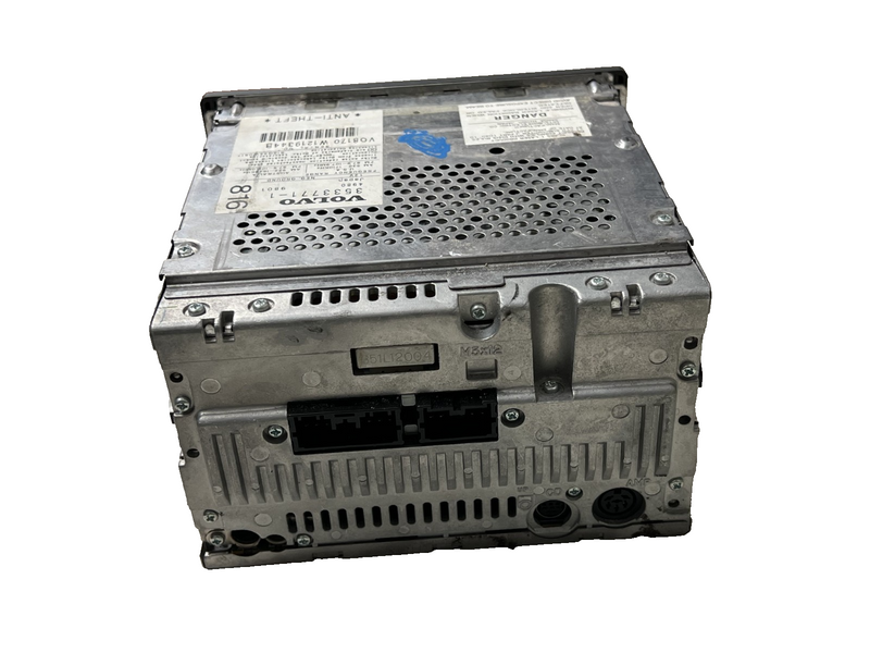 Radio Stereo CD Player 3533771 1 fits 97 98 99 00 01 02 03 04 Volvo 850 S70