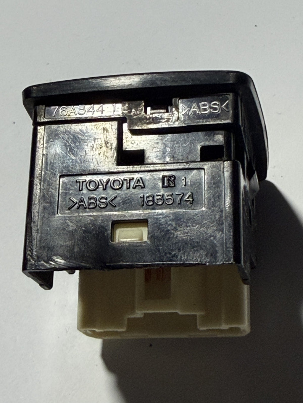 2010-2021 Toyota 4Runner Outer Side Mirror Control Switch 183574, 76A344 1