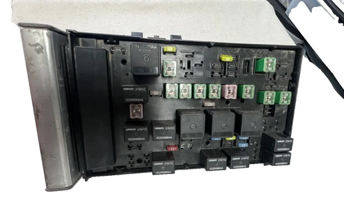 2005-2007 Dodge Grand Caravan Chrysler Town & Country FCM IPM Module 05144579AB by Chrysler