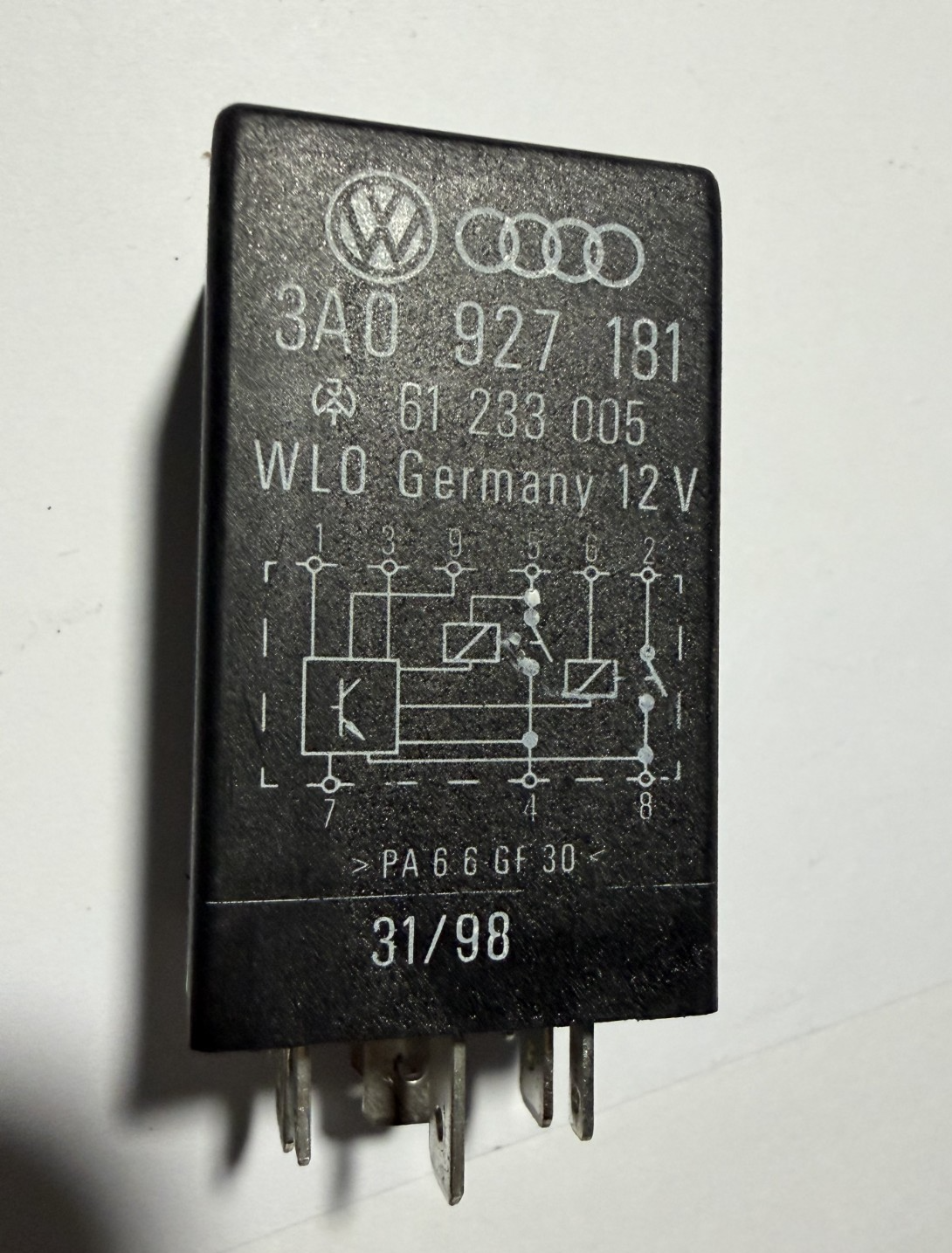 99 00 01 02 03 04 05 Volkswagen Jetta Accessory Power Relay 3A0 927 181 Black