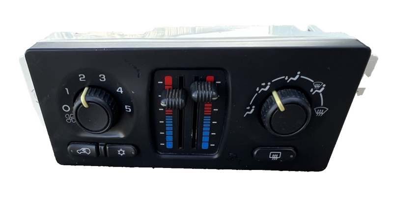 AC Heater Climate Temperature Control 10395426 for 03-09 Chevrolet Trailblazer
