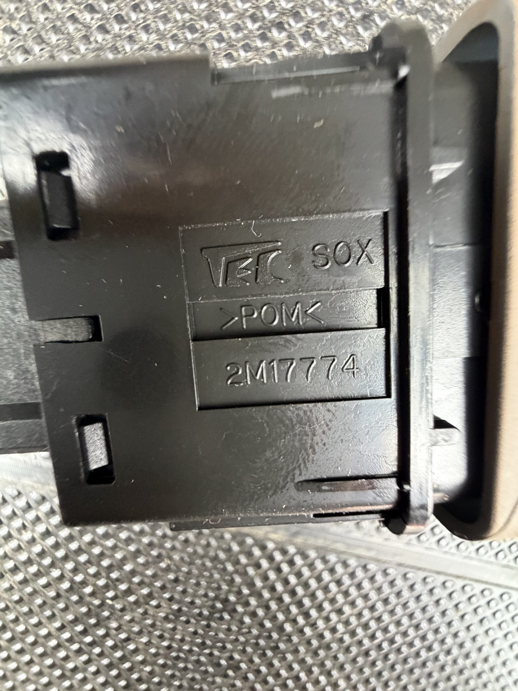 06 07 08 Honda Ridgeline Interior Dome Light Lamp Control Switch 2M17774 Tan by TEC