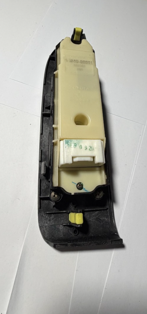 2003-2004 Lexus GX470 Master Window Lock Switch Left Driver Side 514569