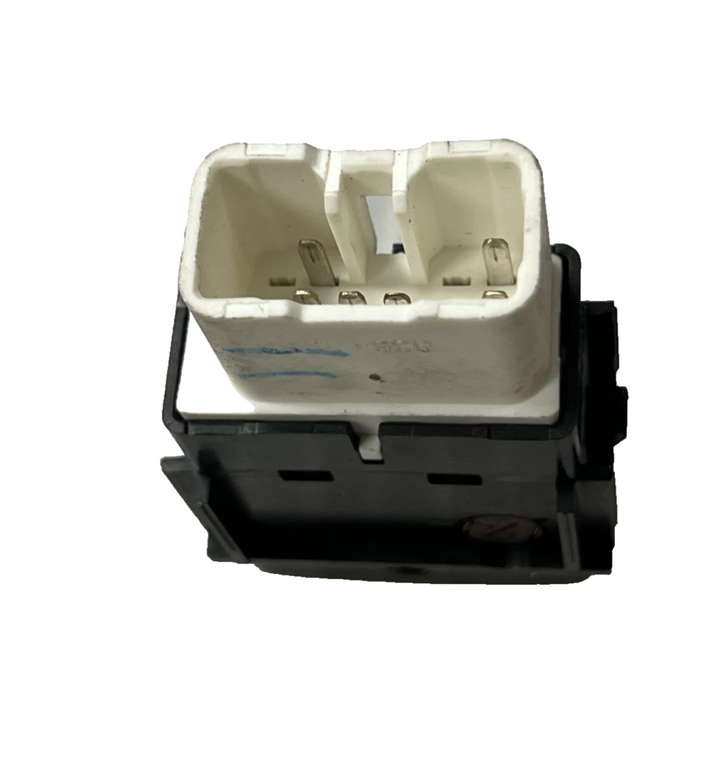 2004-2010 Toyota Sienna Dash Rear Vent Control Button Switch OEM 182835
