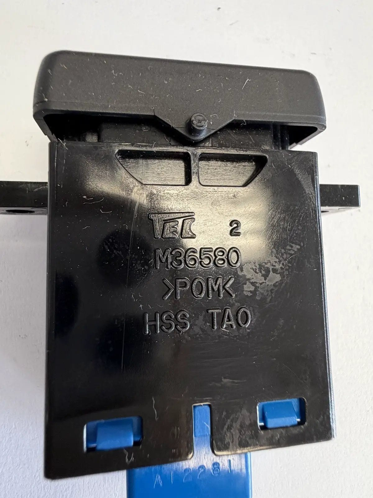 2013-2018 Acura RDX Front Heated Seat Control Switch M36580 Black by TEC
