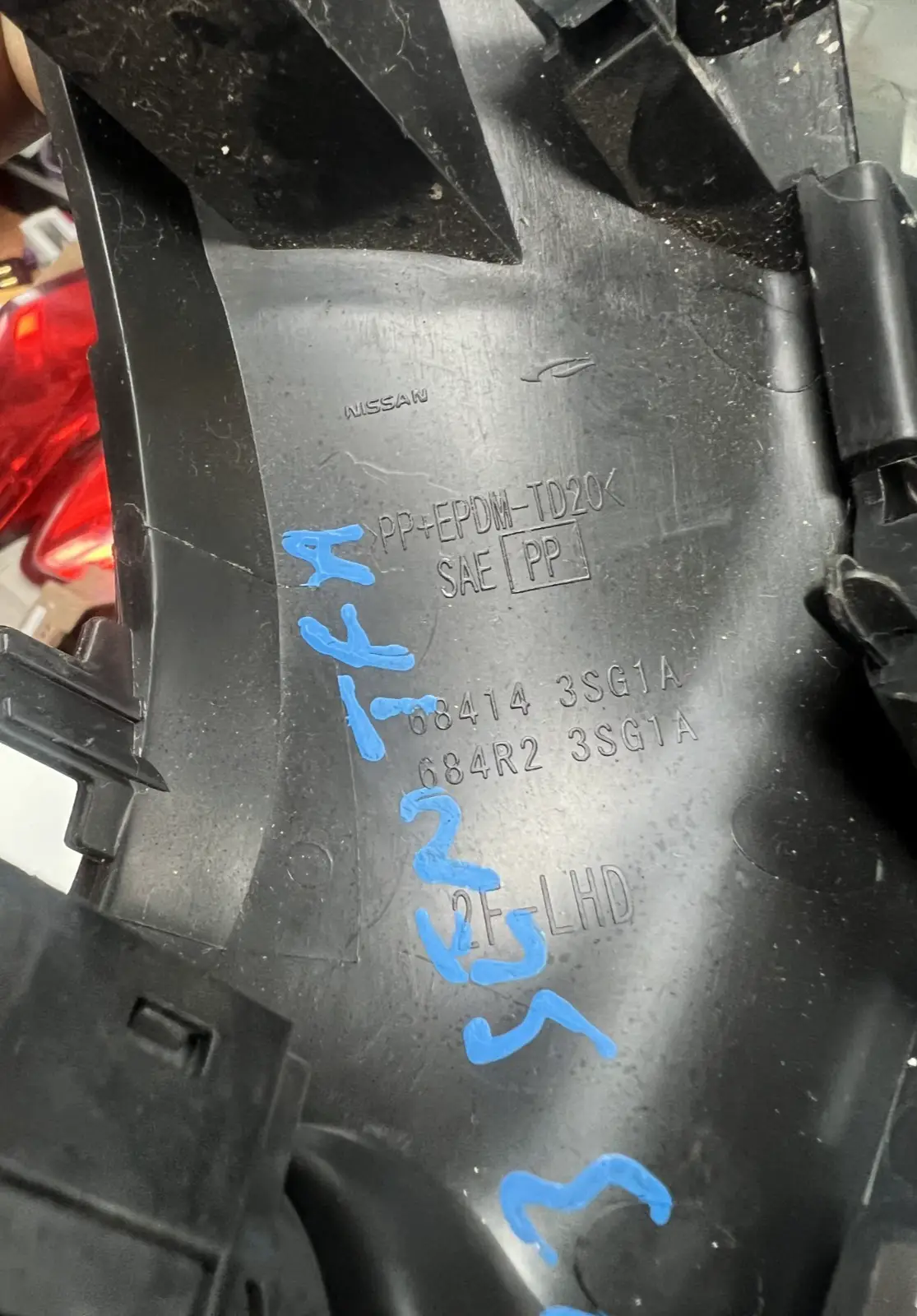 2013-2019 Nissan Sentra Keyless Ignition Start Push Button 68414 3SG1A by Nissan